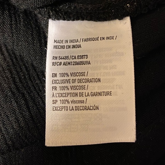 American Eagle floral embroidered crop top - Picture 6 of 8